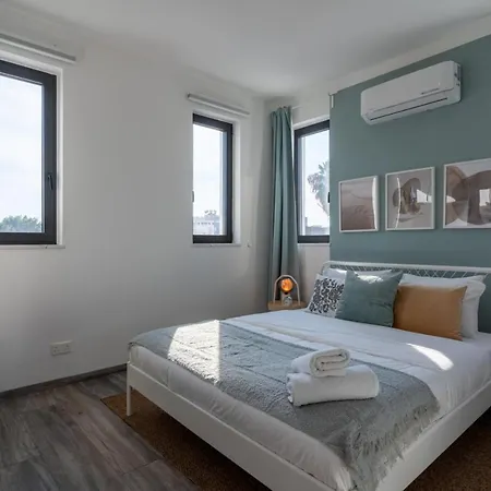 Marble 2-bedroom In Daire Larnaca